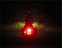 QZY 12V Double Flashing Warning Light Wireless Motorcycle Helmet Super Bright LED Light,Night Cycling Brake Lights Turn Signal Indicators 