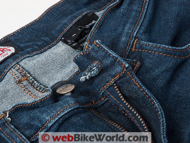 Sliders Bella Jeans Button Zipper Close-up