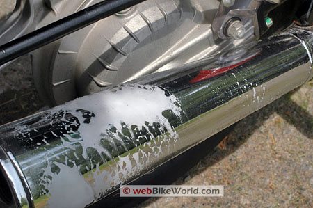 https://www.webbikeworld.com/wp-content/uploads/2017/10/sprayway-crazy-clean-exhaust-drying.jpg