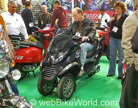 Piaggio MP3 Scooter