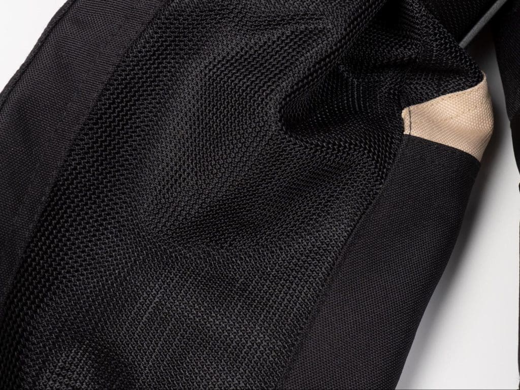 Pilot Motosport Elipsol Air Jacket Close of Mesh Material for Ventilation