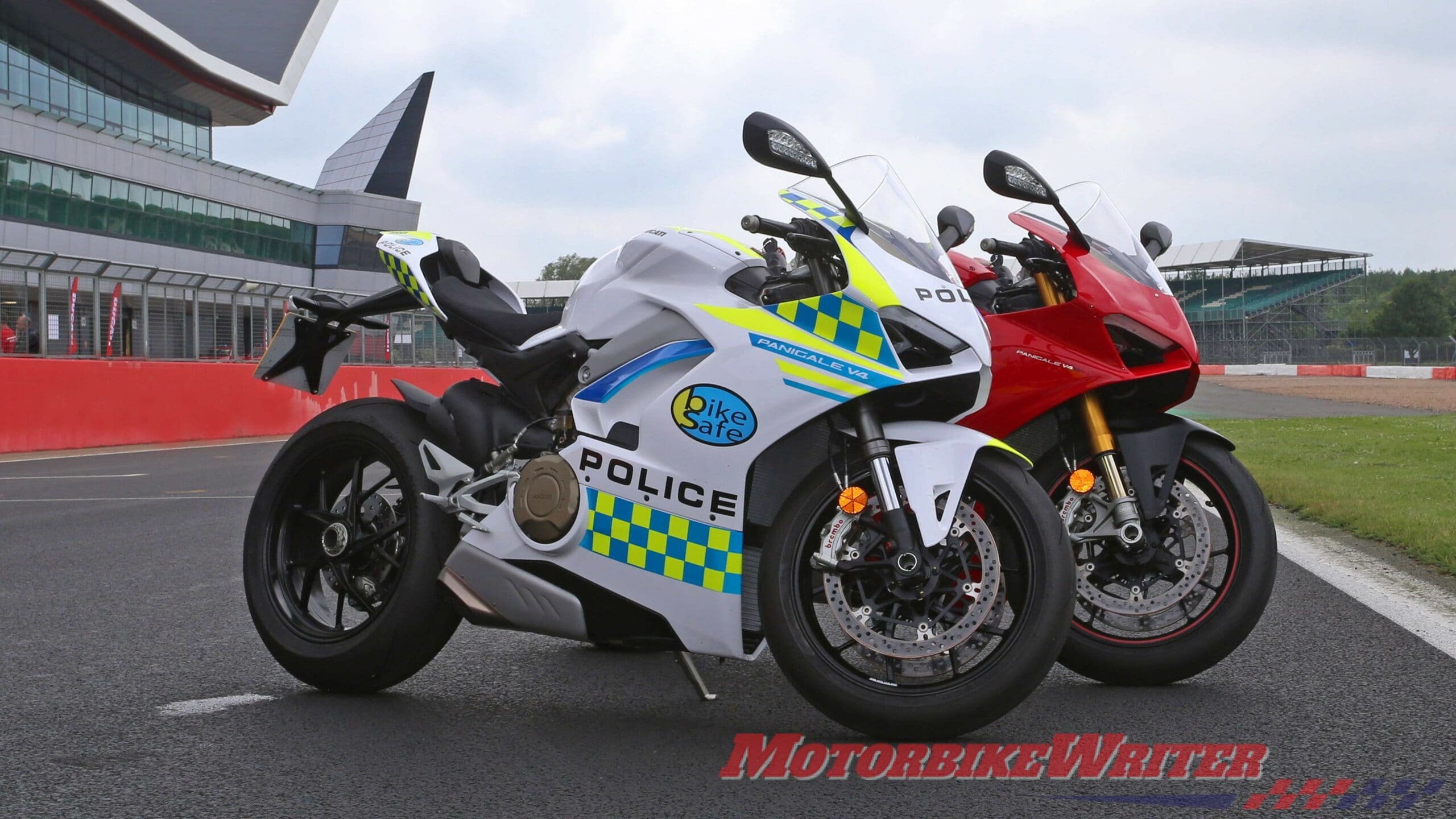 Ducati Panigale V4 police bike