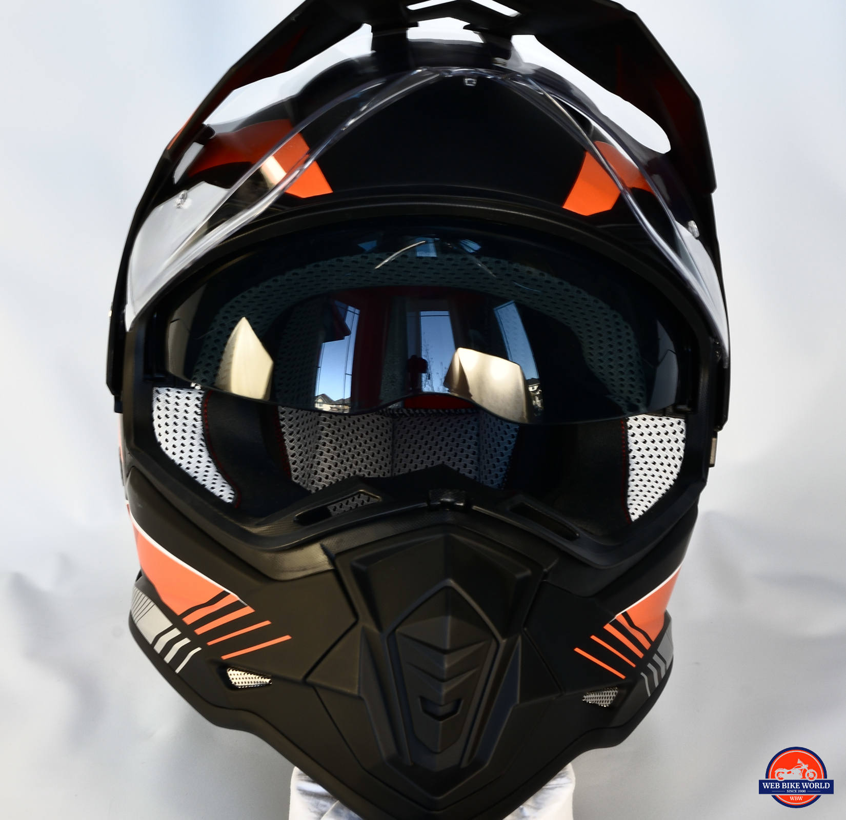 Vemar Kona Graphic Helmet Hands On Review | webBikeWorld