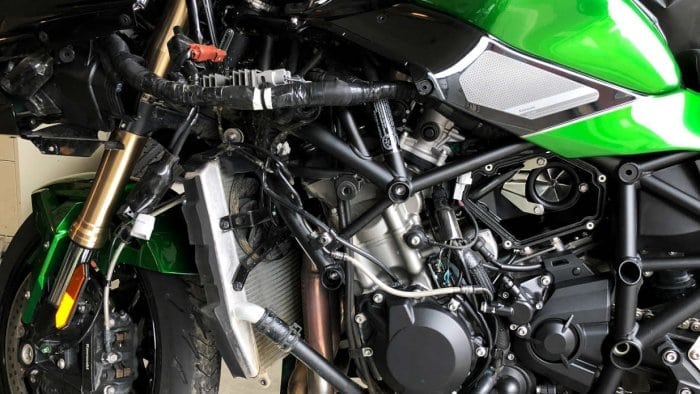 2018 Kawasaki Ninja H2SX SE with left side fairing removed.