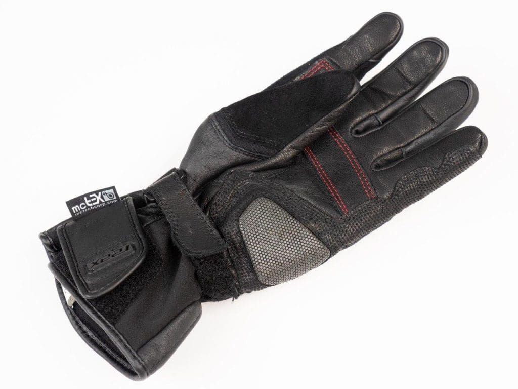 REAX Ridge Waterproof Gloves Right Glove View