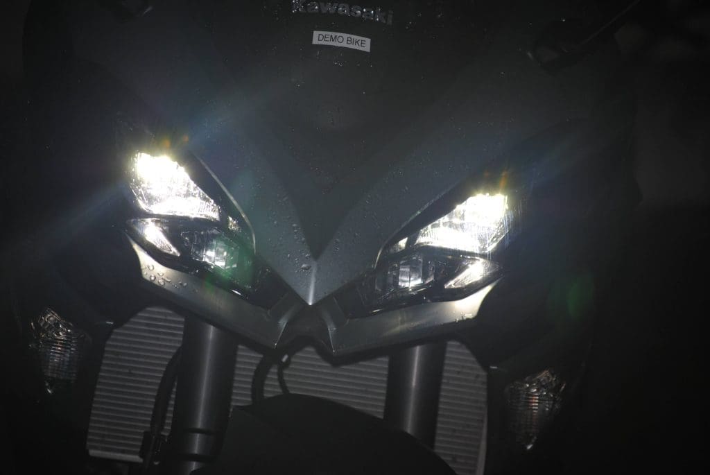 2018 Kawasaki Ninja 1000 ABS headlights on at night