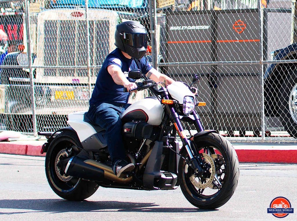 Me riding a 2019 Harley Davidson FXDR wearing a Simpson Mod Bandit helmet.