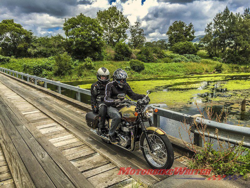 Five tips for riding wooden bridges rhythm