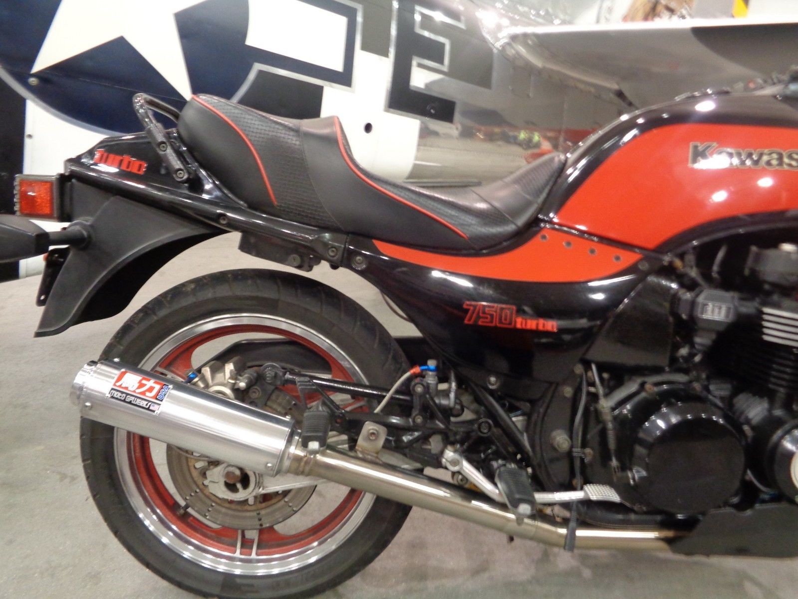 Bryde igennem prins asiatisk Customized 1984 Kawasaki GPz750 Turbo Makes 180 Horsepower - webBikeWorld
