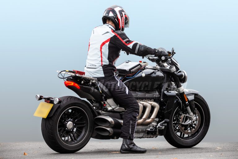 2020 Triumph Rocket III spy photos