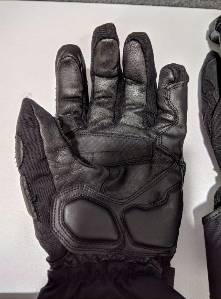 Alpinestars Apex Drystar Gloves palm made with goatskin leather