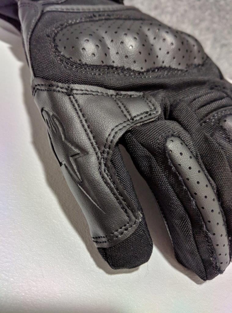 Alpinestars Apex Drystar Gloves finger bridge