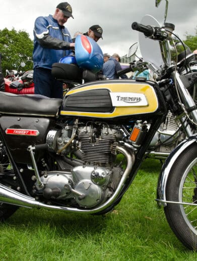 Triumph Trident