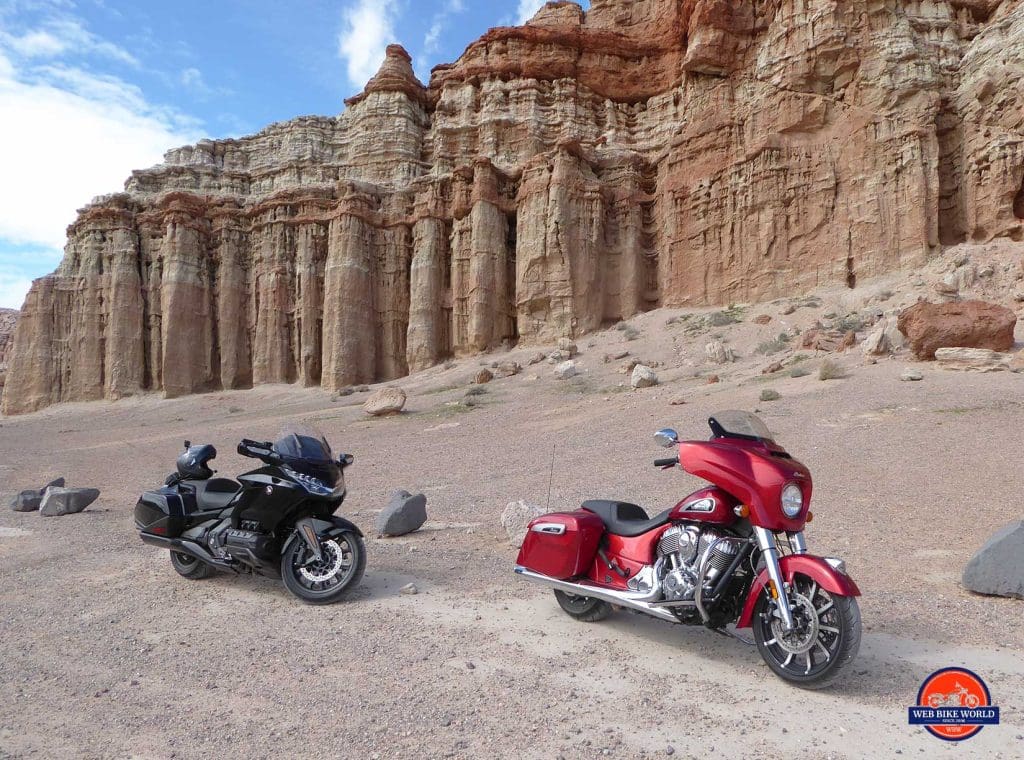 Honda Gold Wing DCT and Indian Chieftain ltd at Red Rock Canyon.