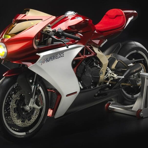 MV Agusta Superveloce 800