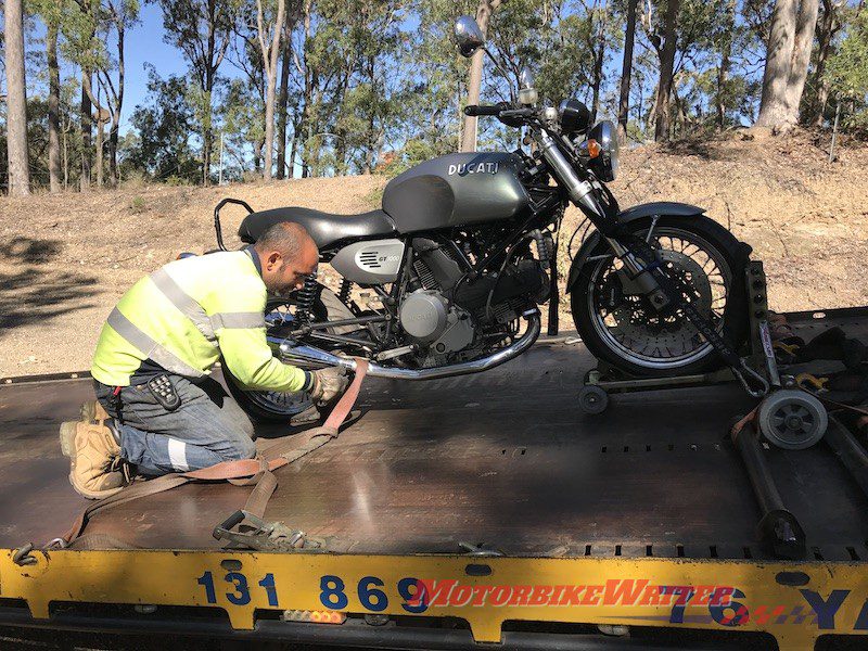 Transport puncture flat tyre GT10009 move