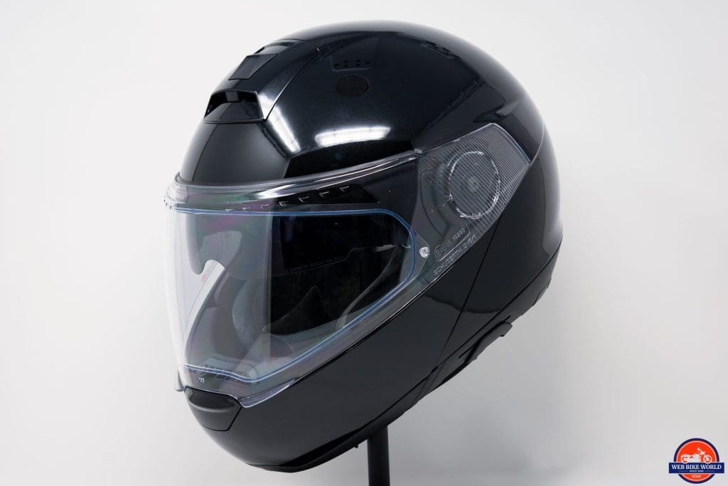 SCHUBERTH C4 Pro - Three quarter view