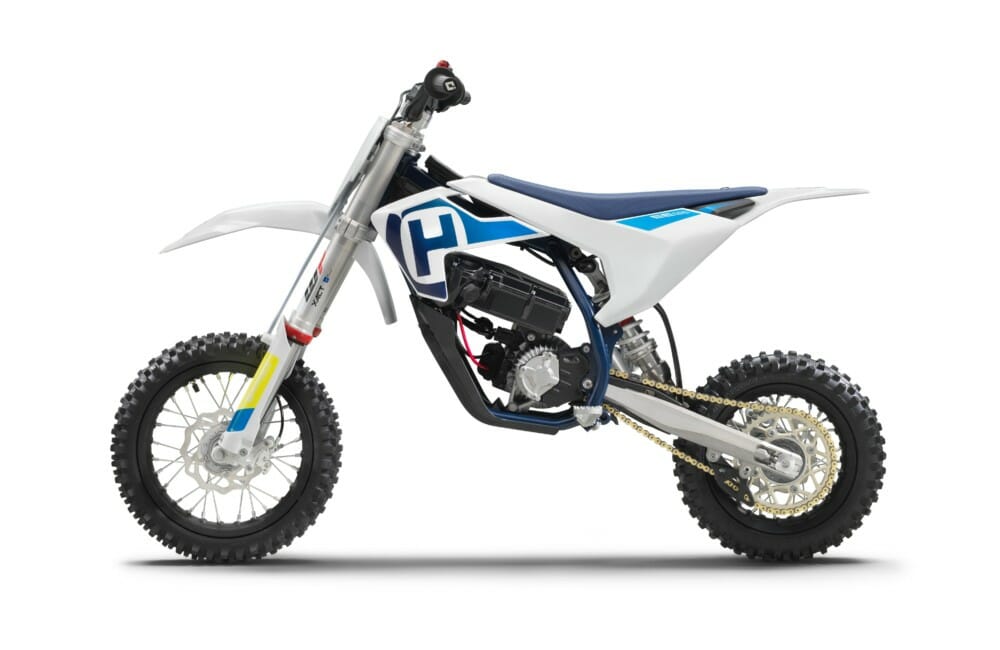 2020-Husqvarna-EE-5-12.jpg