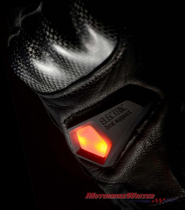 Macna Neutron wireless heated gloves