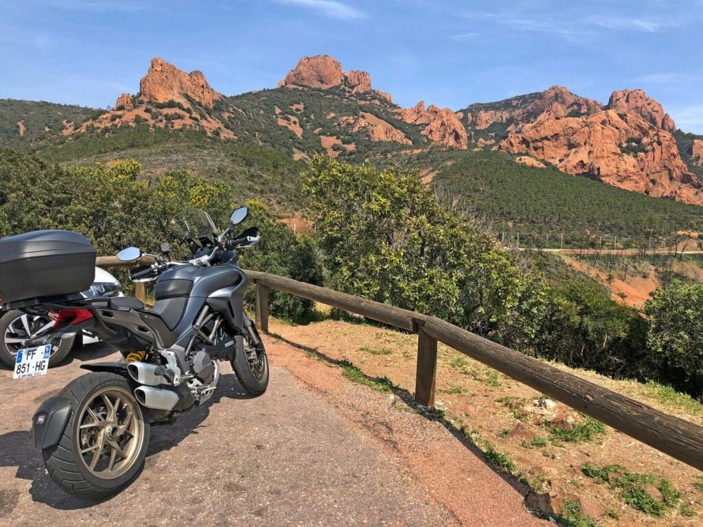 Red rocks in southern France with a Ducati Multistrada 1260S.