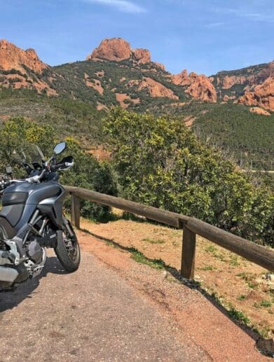 Red rocks in southern France with a Ducati Multistrada 1260S.