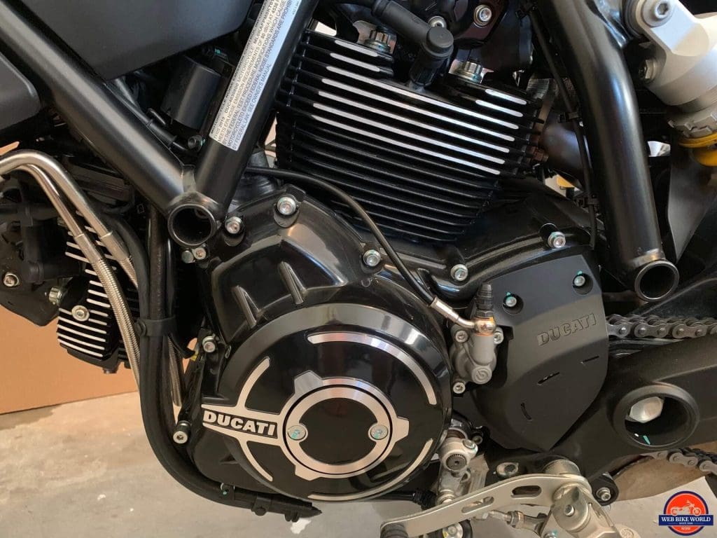 2019 Ducati Scrambler Icon 803cc Desmo L-twin engine