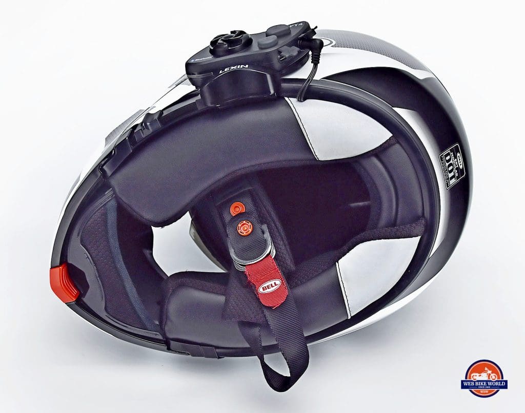 The Lexin FT4 installed in a Bell SRT Modular helmet.