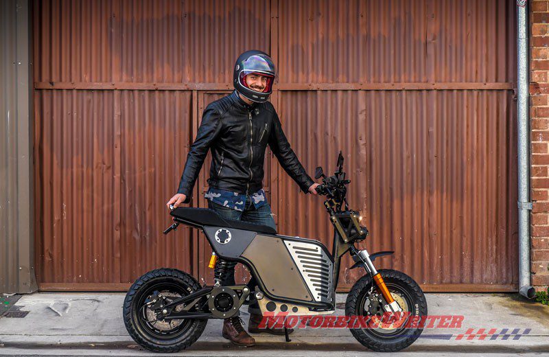 Easy Riding On An Electric Mini-Chopper - webBikeWorld