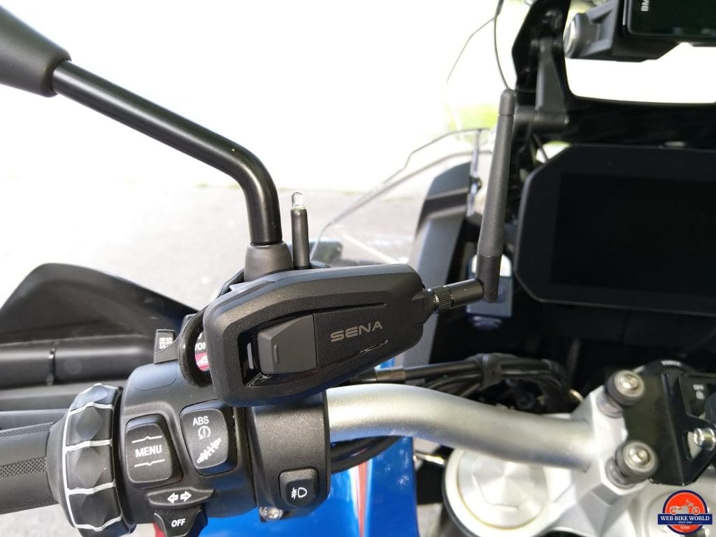 SENA +Mesh Adapter left mirror placement