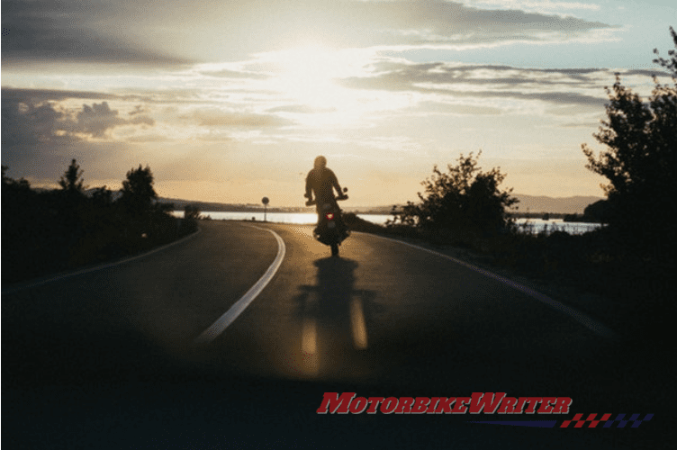 6 Motorcyle Safety Equipment MUST Haves For Your Next Long Distance Drive 6 Motorcyle Safety Equipment MUST Haves For Your Next Long Distance Drive