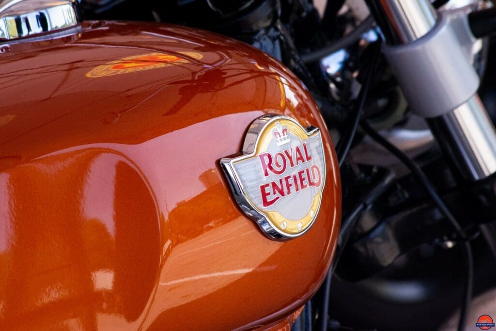 2019 Royal Enfield INT650 gas tank badging.