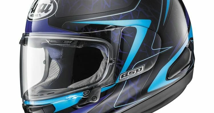 arai quantum x sting helmet