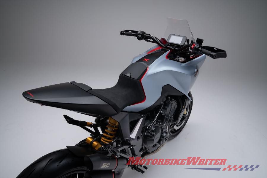 Honda CB4X rebel