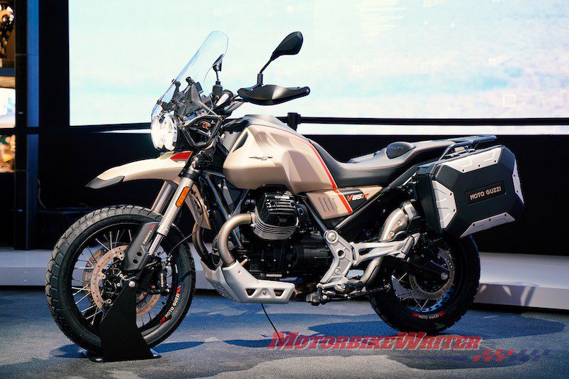 2020 Moto Guzzi V85 TT Travel