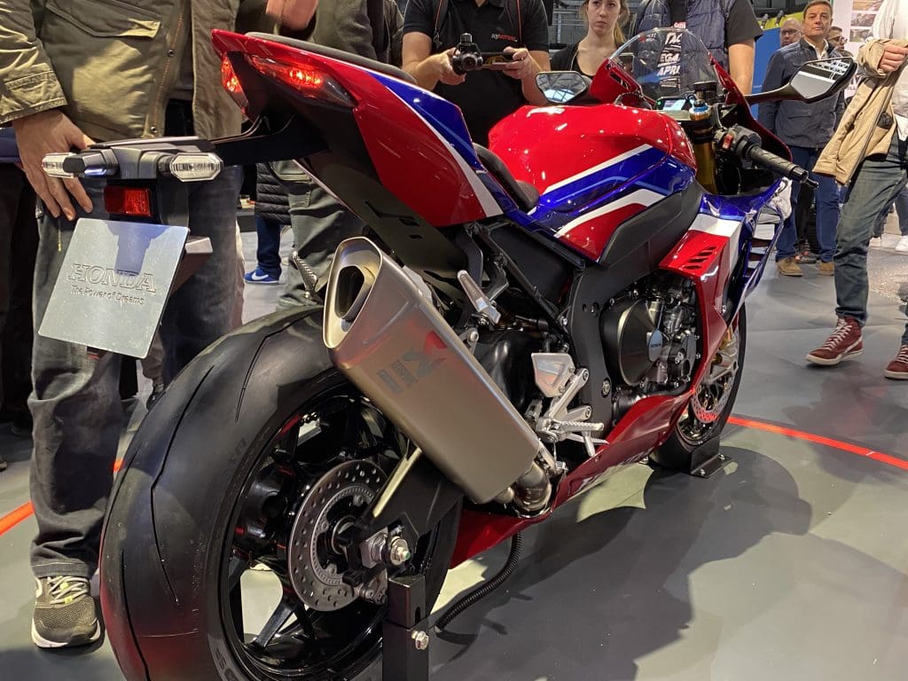 Honda CBR1000RR-R