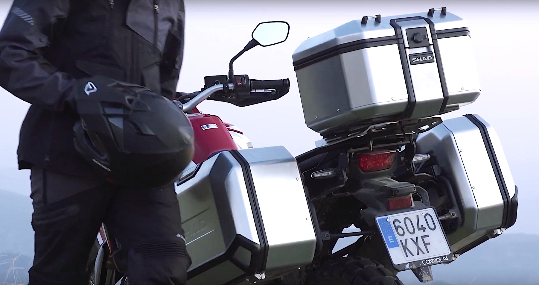 shad bike luggage