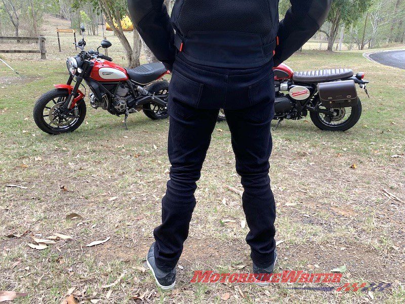 Pando Moto Dyneema versus Cordura rider jeans