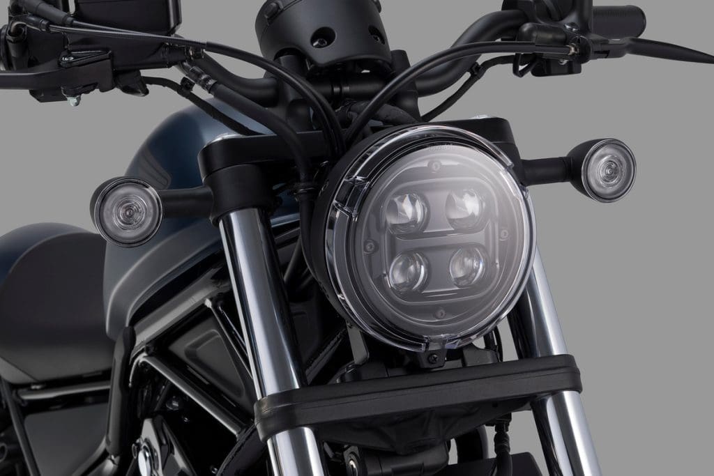 2020 Honda Rebel headlight off