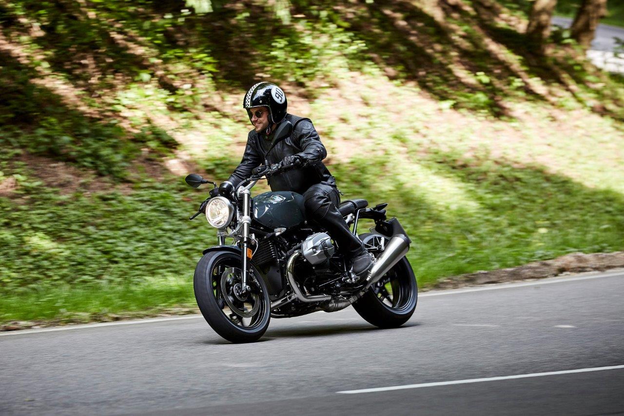 BMW Motorcycle 2021 r NINET