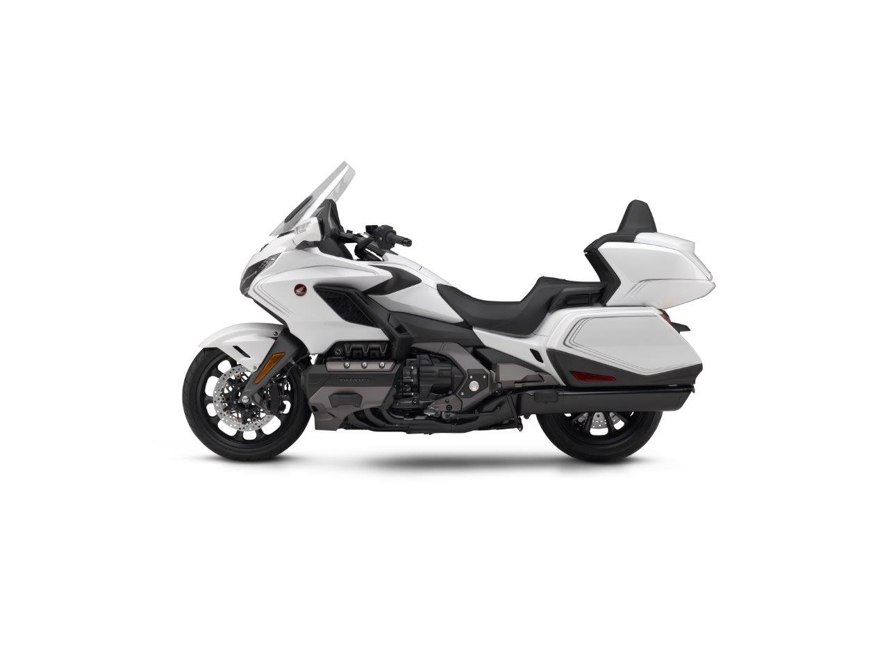 2020 honda goldwing tour review