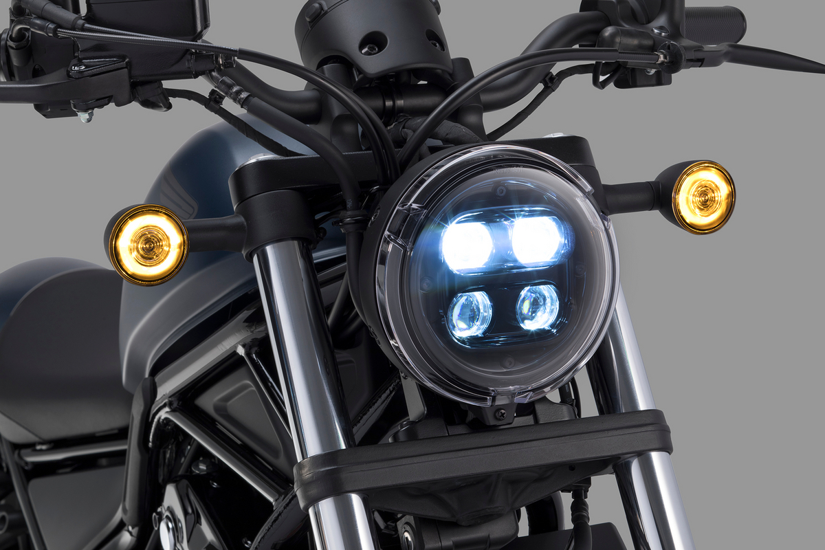 2020 Honda Rebel headlight low