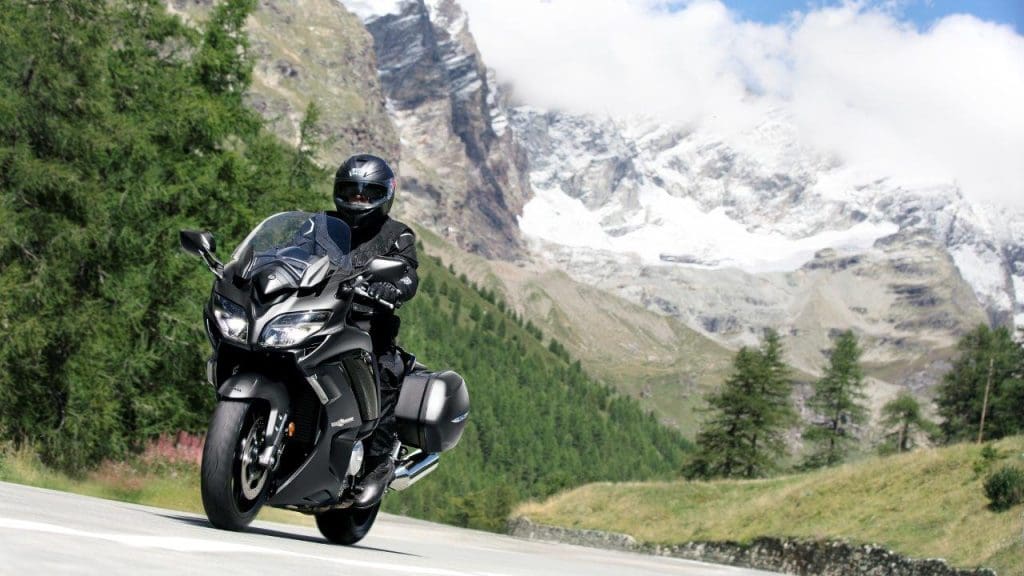 2020 Yamaha FJR1300ES