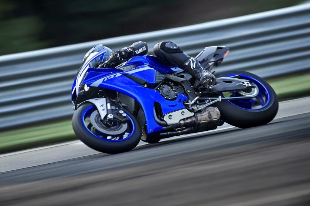 2020 Yamaha YZF-R1