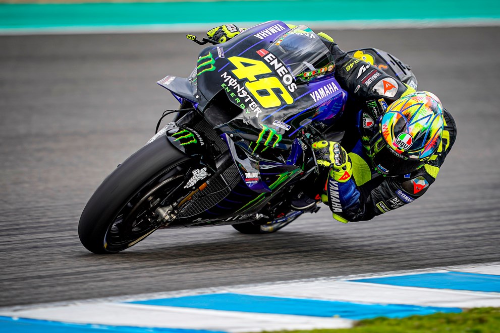 Valentino Rossi and Lewis Hamilton Will Trade Vehicles on the Racetrack ...