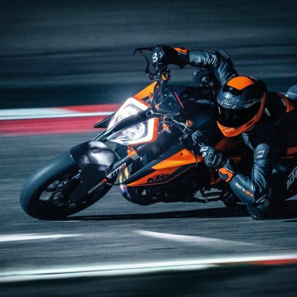 2020 KTM 1290 Super Duke R