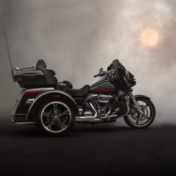 2020 Harley-Davidson CVO Tri Glide