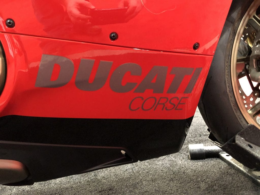 2020 Ducati Panigale V4 916 25th Anniversario Edition lower fairing detail "Ducati Corse"