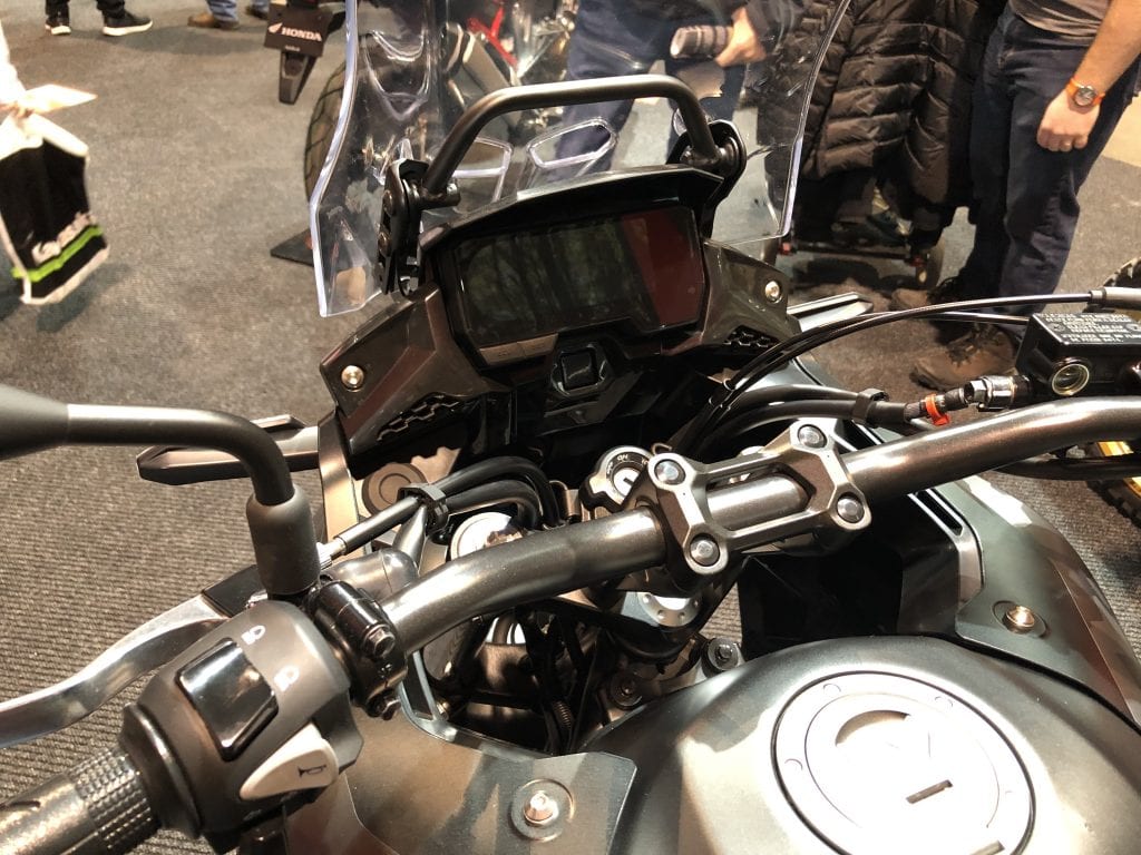 2020 Honda CB500X dash and bars