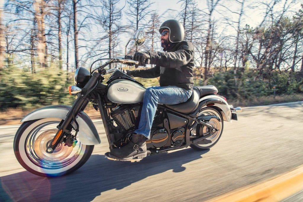 2020 Kawasaki Vulcan 900 Classic