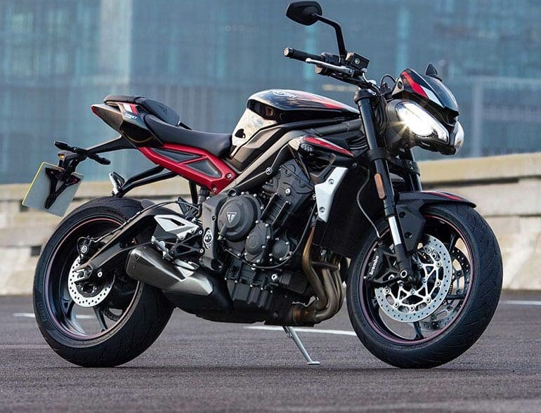 Here s the Triumph Street Triple R webBikeWorld